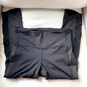 Lululemon Var-City Crop